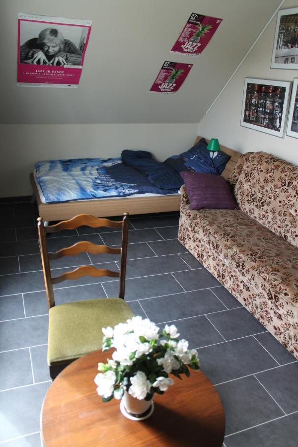 Gaestezimmer 10 Min Von Der Altstadt Entfernt Hattingen Buitenkant foto