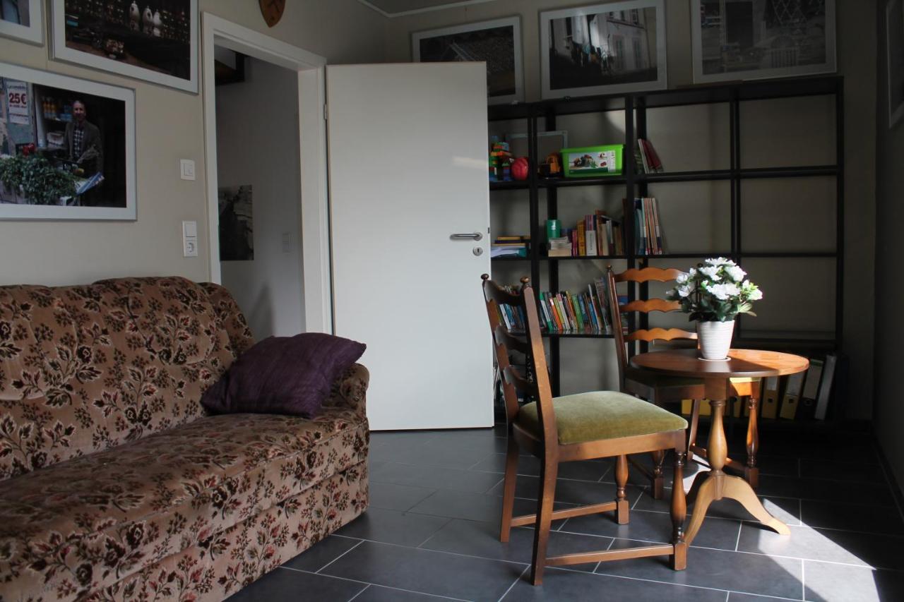 Gaestezimmer 10 Min Von Der Altstadt Entfernt Hattingen Buitenkant foto
